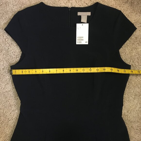 NWT H&M Dark Navy Blue Fit & Flare Pleated Cap Sleeve Dress - Picture 12 of 16